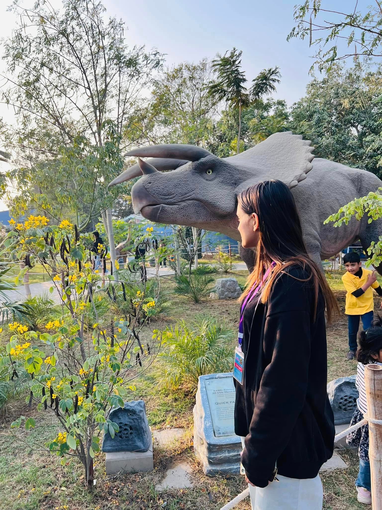 Dino Safari Experience 4